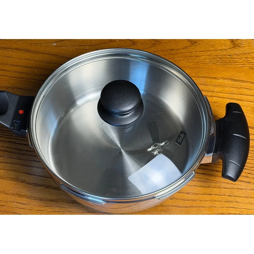 Fissler CookStar 2.5L Skillet Pan: 18-10 Stainless Steel, Germany, Glass Lid